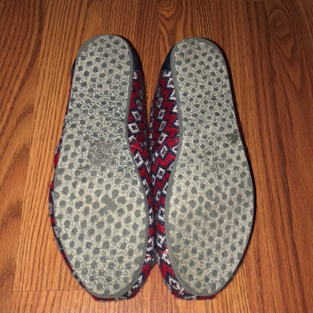 TOMS - Picture 3 of 4